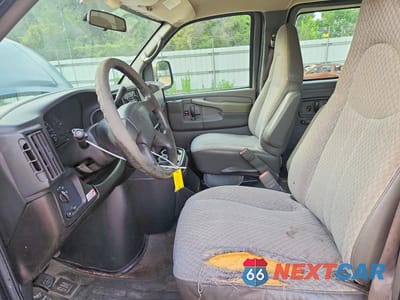 Zdjęcie 7 z 14 samochodu: 2006 CHEVROLET EXPRESS G3500 VIN:1GAHG39U561222289 - miniatura