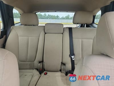 Zdjęcie 10 z 13 samochodu: 2011 HYUNDAI SANTA FE GLS VIN:5XYZG3AB6BG014177 - miniatura