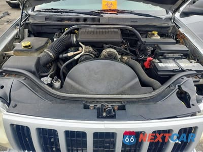 Zdjęcie 12 z 13 samochodu: 2005 JEEP GRAND CHEROKEE LAREDO VIN:1J4GR48K35C538077 - miniatura