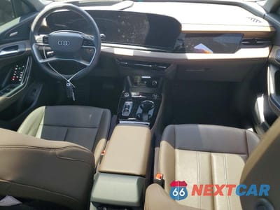 Zdjęcie 8 z 13 samochodu: 2025 AUDI Q6 E-TRON PREMIUM PLUS VIN:WA124BGF8SA062840 - miniatura