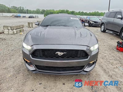 Piąte zdjęcie samochodu w środku: 2015 FORD MUSTANG GT VIN:1FATP8FF8F5338444 - miniatura