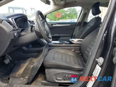 Zdjęcie 7 z 12 samochodu: 2015 FORD FUSION SE VIN:1FA6P0H77F5115560 - miniatura