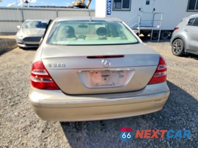 Zdjęcie 6 z 12 samochodu: 2004 MERCEDES-BENZ E 320 VIN:WDBUF65J54A533416 - miniatura