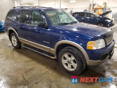 Czwarte zdjęcie samochodu z boku: 2004 FORD EXPLORER EDDIE BAUER VIN:1FMDU74W84UA59031 - miniatura