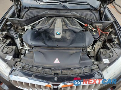 Zdjęcie 12 z 13 samochodu: 2014 BMW X5 XDRIVE50I VIN:5UXKR6C55E0J73043 - miniatura