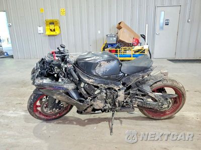 Trzecie zdjęcie samochodu z tyłu: 2026 SUZUKI GSX-R600 VIN:JS1GN7FA9T7100001 - miniatura