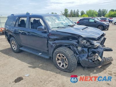 Czwarte zdjęcie samochodu z boku: 2014 TOYOTA 4RUNNER TRAIL VIN:JTEBU5JR2E5169224 - miniatura