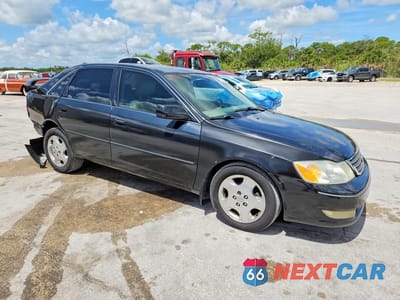 Czwarte zdjęcie samochodu z boku: 2003 TOYOTA AVALON XLS VIN:4T1BF28B03U330819 - miniatura