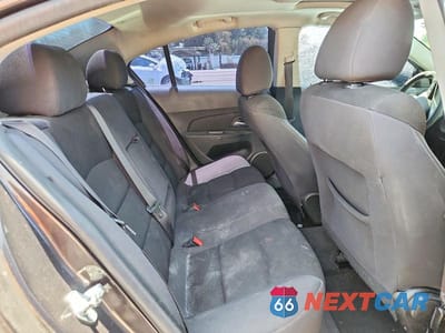 Zdjęcie 10 z 12 samochodu: 2015 CHEVROLET CRUZE LT VIN:1G1PC5SB6F7297947 - miniatura