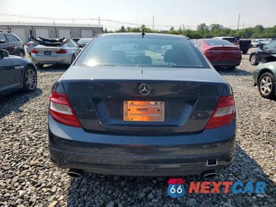 Zdjęcie 6 z 13 samochodu: 2011 MERCEDES-BENZ C 300 4MATIC VIN:WDDGF8BB3BR133995 - miniatura