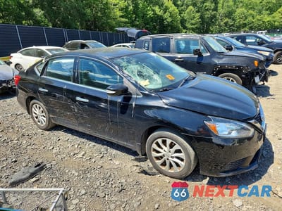 Czwarte zdjęcie samochodu z boku: 2018 NISSAN SENTRA SV VIN:3N1AB7AP9JL662248 - miniatura