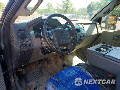 Zdjęcie 8 z 13 samochodu: 2011 FORD F550 SUPER DUTY VIN:1FD0W5HT2BEB66435 - miniatura