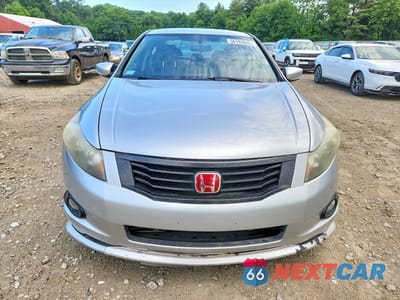 Piąte zdjęcie samochodu w środku: 2009 HONDA ACCORD LX VIN:1HGCP25399A121822 - miniatura