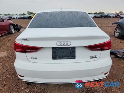 Zdjęcie 6 z 12 samochodu: 2018 AUDI A3 VIN:WAUB8GFF5J1022834 - miniatura