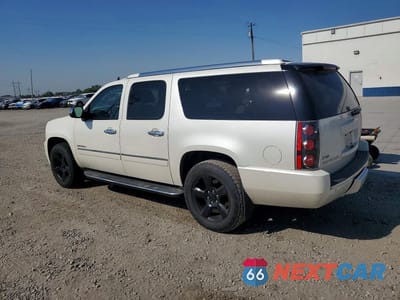 Drugie zdjęcie samochodu z przodu: 2011 GMC YUKON XL DENALI VIN:1GKS2MEF5BR128339 - miniatura