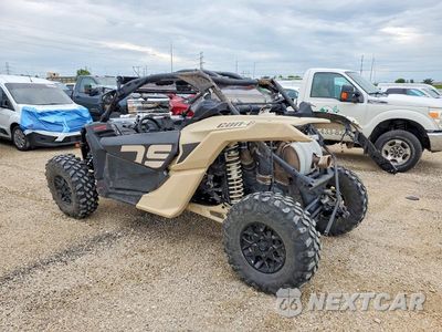 Trzecie zdjęcie samochodu z tyłu: 2023 CAN-AM MAVERIC X3 UTILITY VEHICLE VIN:3JBVGAY4XPE002390 - miniatura