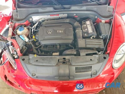 Zdjęcie 11 z 12 samochodu: 2014 VOLKSWAGEN BEETLE VIN:3VWF17AT3EM640973 - miniatura