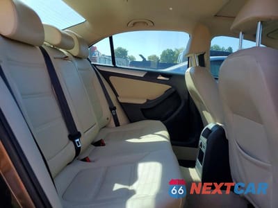 Zdjęcie 10 z 12 samochodu: 2014 VOLKSWAGEN JETTA SE VIN:3VWD17AJ7EM322148 - miniatura