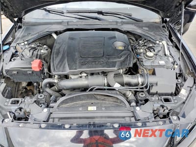Zdjęcie 11 z 12 samochodu: 2019 JAGUAR XE PREMIUM VIN:SAJAD4FX3KCP46739 - miniatura