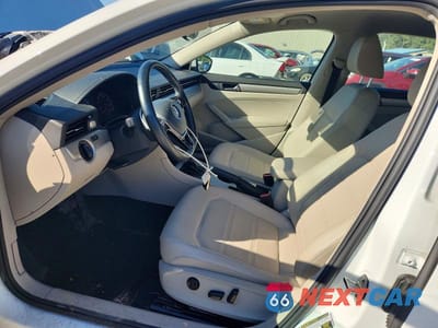 Zdjęcie 7 z 12 samochodu: 2020 VOLKSWAGEN PASSAT SE VIN:1VWSA7A31LC025688 - miniatura