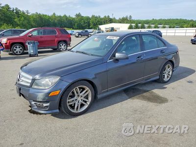 2013 MERCEDES-BENZ C 300 4MATIC WDDGF8AB2DR279468 - główne zdjęcie licytacji z USA - miniatura