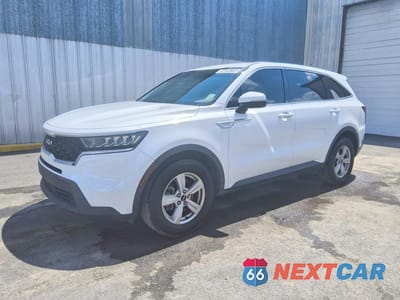 2023 KIA SORENTO LX 5XYRG4LC9PG172497 - główne zdjęcie licytacji z USA - miniatura