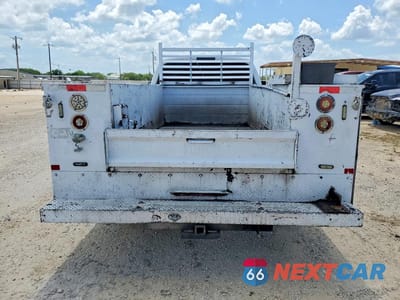 Zdjęcie 6 z 12 samochodu: 2016 FORD F350 SUPER DUTY VIN:1FD8W3G66GEC18725 - miniatura