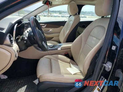 Zdjęcie 7 z 12 samochodu: 2020 MERCEDES-BENZ C 300 4MATIC VIN:55SWF8EB8LU325887 - miniatura