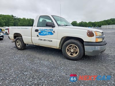 Czwarte zdjęcie samochodu z boku: 2004 CHEVROLET SILVERADO C1500 VIN:1GCEC14X04Z176865 - miniatura