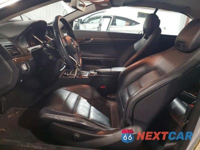 Zdjęcie 7 z 12 samochodu: 2012 MERCEDES-BENZ E 350 VIN:WDDKK5KF2CF139734 - miniatura