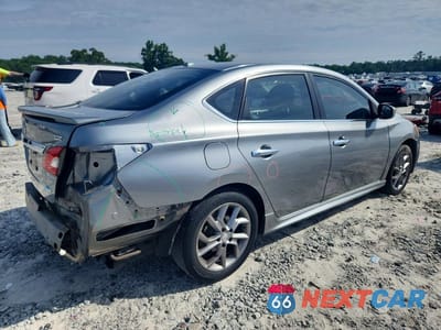 Trzecie zdjęcie samochodu z tyłu: 2014 NISSAN SENTRA SR VIN:3N1AB7AP0EY226669 - miniatura