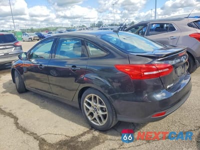 Drugie zdjęcie samochodu z przodu: 2015 FORD FOCUS SE VIN:1FADP3F23FL270957 - miniatura