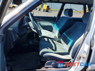 Zdjęcie 7 z 12 samochodu: 1986 TOYOTA CAMRY DLX VIN:JT2SV12E0G6025439 - miniatura