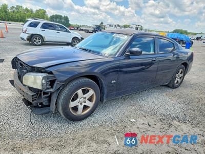 2010 DODGE CHARGER SXT 2B3CA3CV2AH127835 - główne zdjęcie licytacji z USA - miniatura