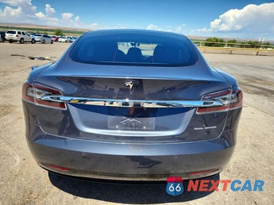 Zdjęcie 6 z 12 samochodu: 2021 TESLA MODEL S VIN:5YJSA1E20MF427773 - miniatura