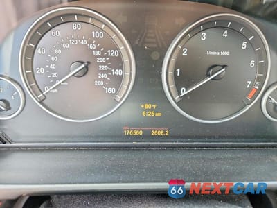 Zdjęcie 9 z 12 samochodu: 2011 BMW 535 I VIN:WBAFR7C53BC601689 - miniatura