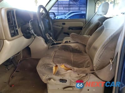 Zdjęcie 7 z 13 samochodu: 2002 GMC YUKON VIN:1GKEC13VX2J285804 - miniatura