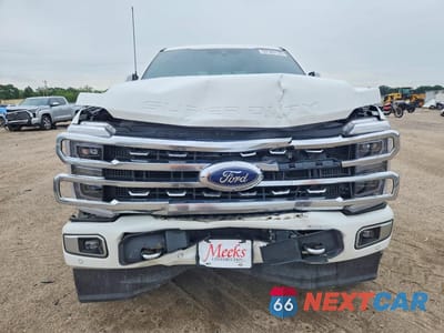 Piąte zdjęcie samochodu w środku: 2024 FORD F250 SUPER DUTY VIN:1FT8W2BM7REC67424 - miniatura