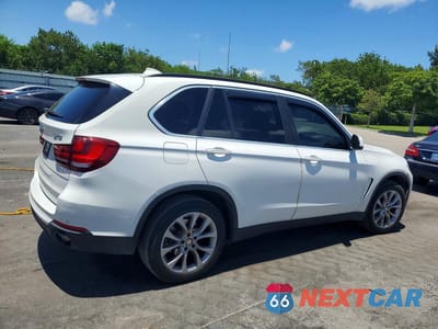 Trzecie zdjęcie samochodu z tyłu: 2016 BMW X5 XDRIVE35I VIN:5UXKR0C52G0P26232 - miniatura