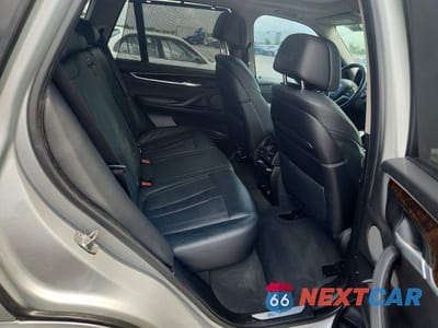 Zdjęcie 10 z 12 samochodu: 2016 BMW X5 XDR40E VIN:5UXKT0C57G0S75672 - miniatura
