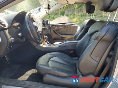 Zdjęcie 7 z 12 samochodu: 2006 MERCEDES-BENZ CLK 350 VIN:WDBTK56F66T074318 - miniatura