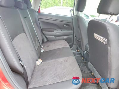 Zdjęcie 11 z 13 samochodu: 2015 MITSUBISHI RVR GT VIN:4A4AJ4AW4FE608104 - miniatura