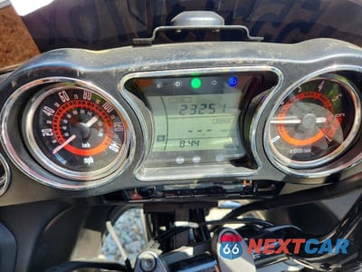 Zdjęcie 7 z 9 samochodu: 2011 KAWASAKI VN1700 J VIN:JKBVNRJ1XBA002473 - miniatura