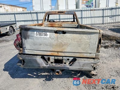 Zdjęcie 6 z 11 samochodu: 2022 CHEVROLET SILVERADO K3500 VIN:1GC3YSEY0NF344481 - miniatura