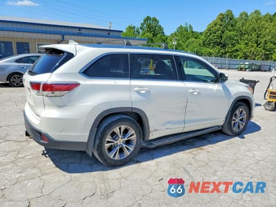 Trzecie zdjęcie samochodu z tyłu: 2015 TOYOTA HIGHLANDER XLE VIN:5TDJKRFH0FS199721 - miniatura