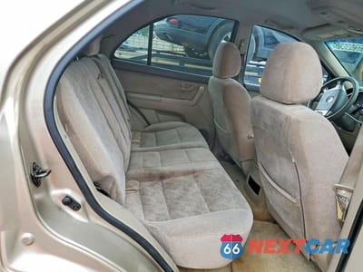 Zdjęcie 11 z 13 samochodu: 2004 KIA SORENTO LX VIN:KNDJD733945233438 - miniatura