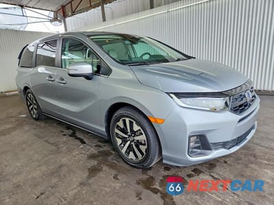 Czwarte zdjęcie samochodu z boku: 2025 HONDA ODYSSEY EXL VIN:5FNRL6H60SB080270 - miniatura