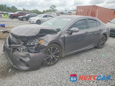 2018 TOYOTA CAMRY SE 4T1B11HK4JU602195 - główne zdjęcie licytacji z USA - miniatura
