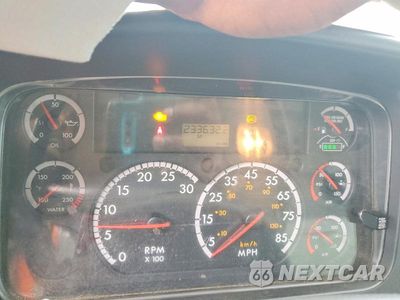 Zdjęcie 9 z 13 samochodu: 2016 FREIGHTLINER BUSINESS CLASS M2 BOX TRUCK VIN:3ALACXDT7GDGN8769 - miniatura
