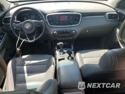 Zdjęcie 8 z 12 samochodu: 2016 KIA SORENTO EX VIN:5XYPHDA15GG133010 - miniatura